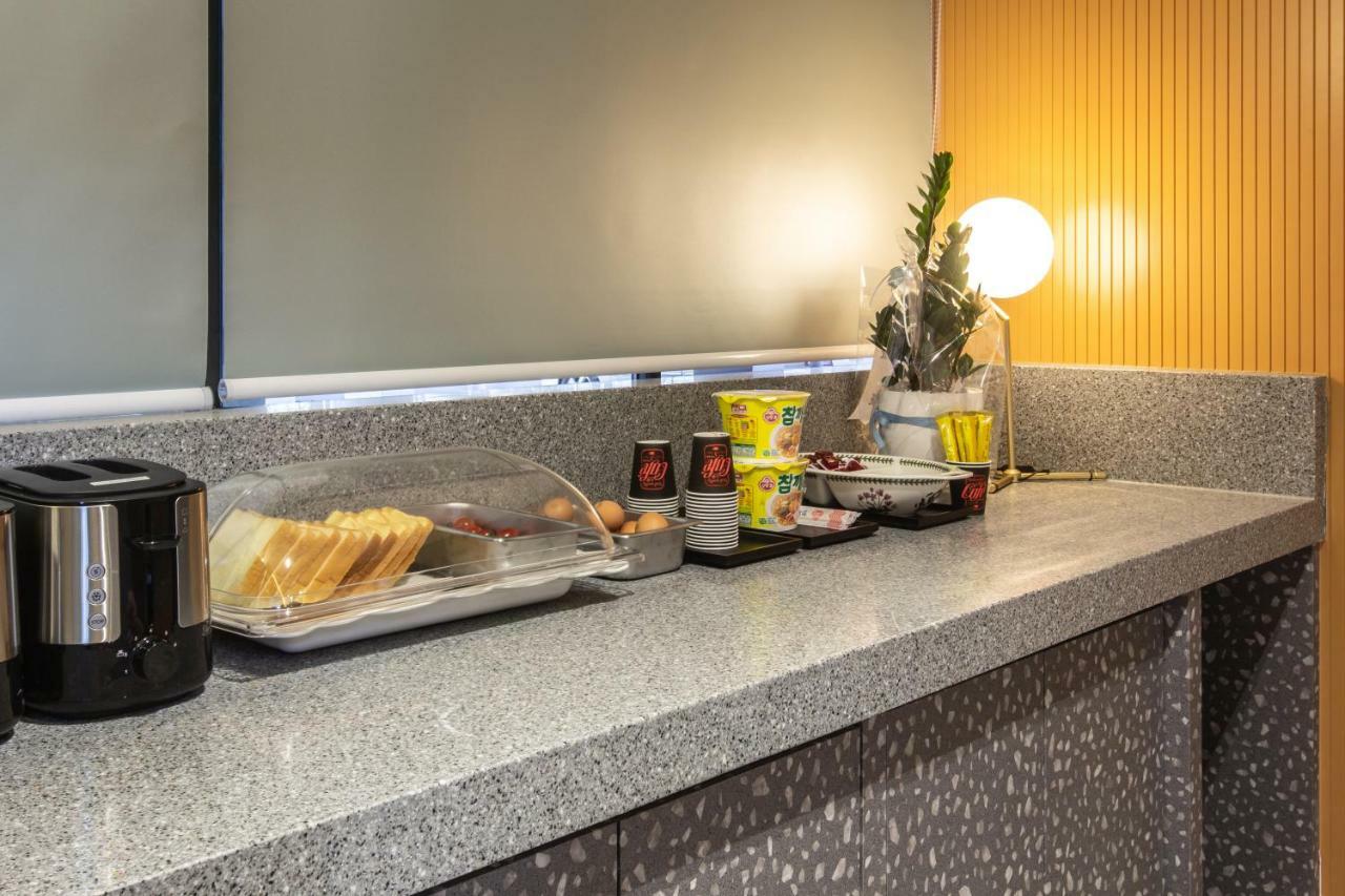 Brown Dot Gijang Yeonhwari Hotel ปูซาน ภายนอก รูปภาพ