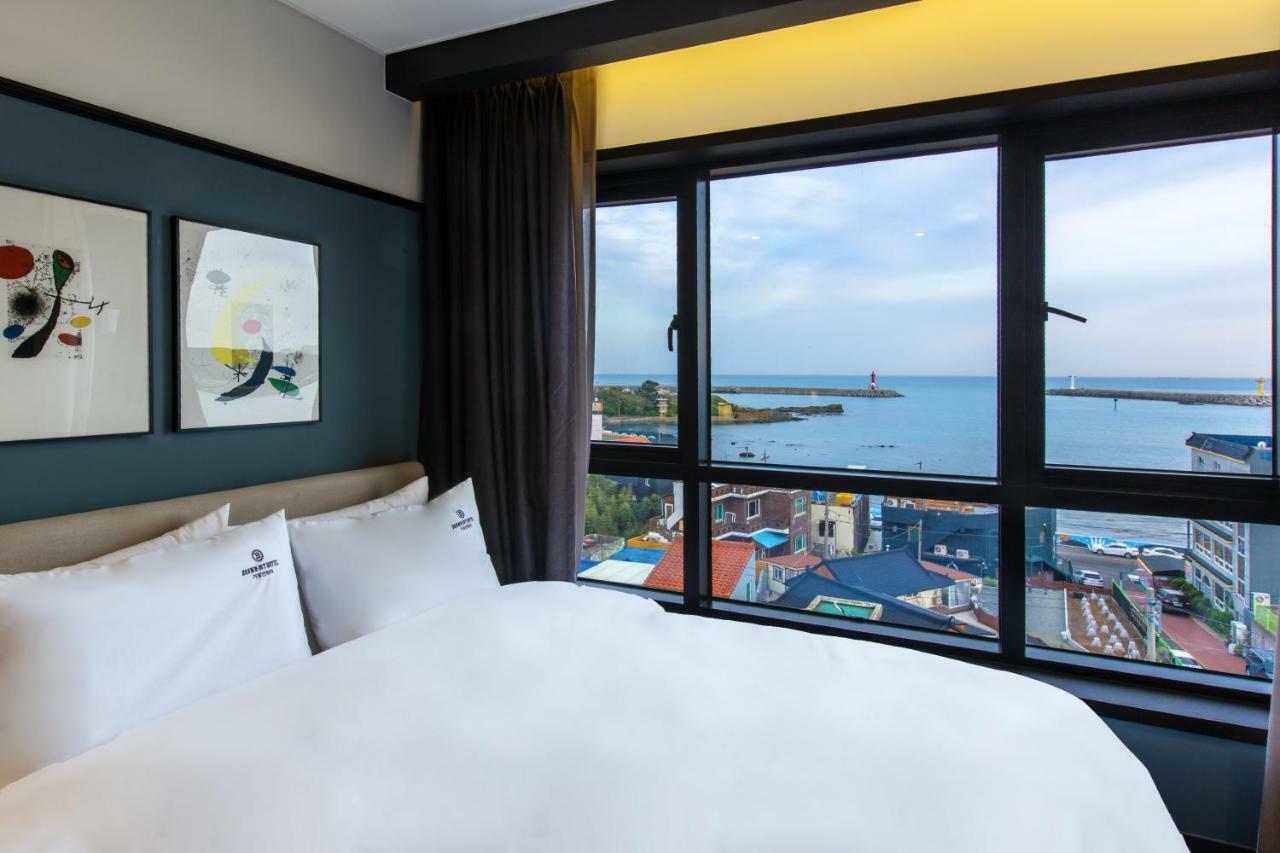 Brown Dot Gijang Yeonhwari Hotel ปูซาน ภายนอก รูปภาพ