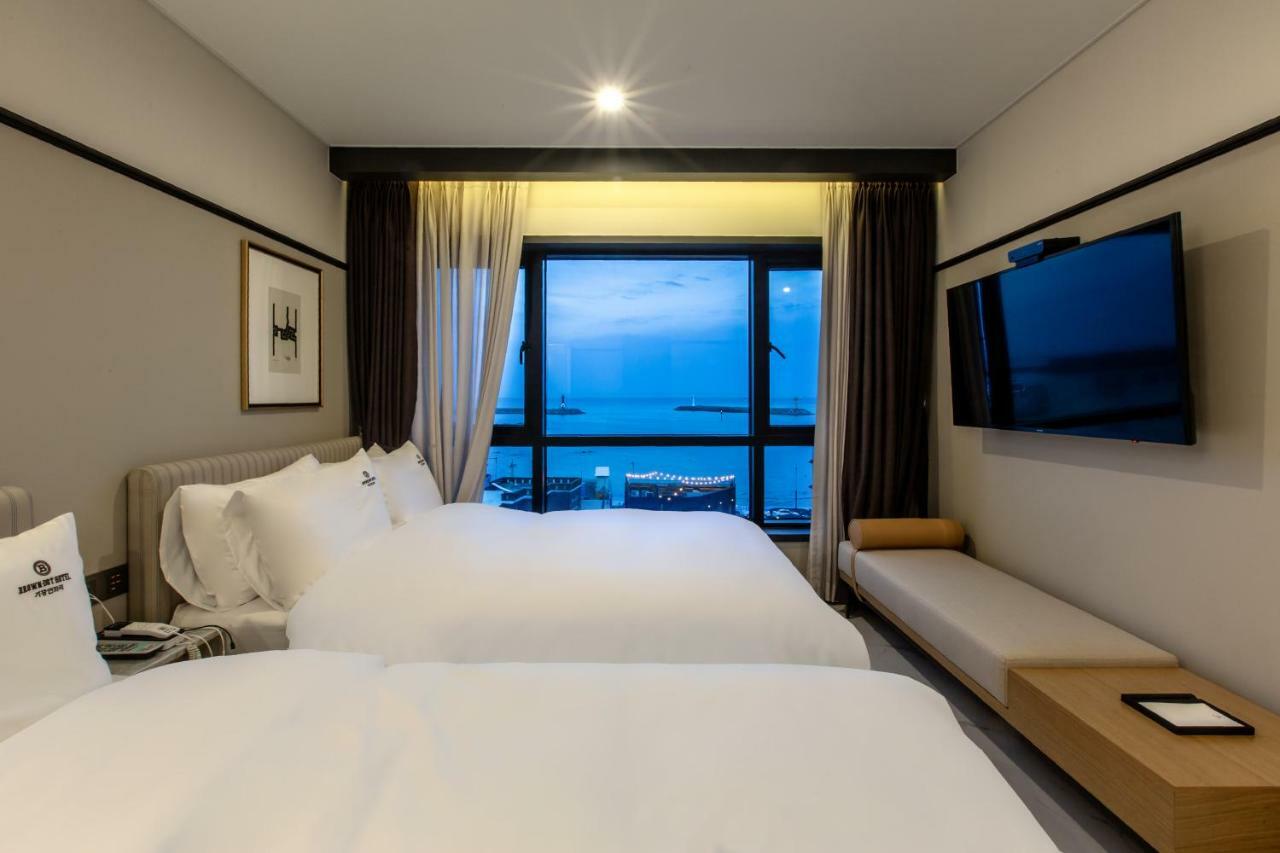 Brown Dot Gijang Yeonhwari Hotel ปูซาน ภายนอก รูปภาพ