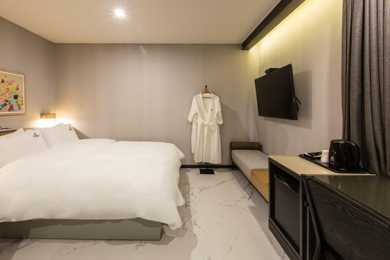 Brown Dot Gijang Yeonhwari Hotel ปูซาน ภายนอก รูปภาพ