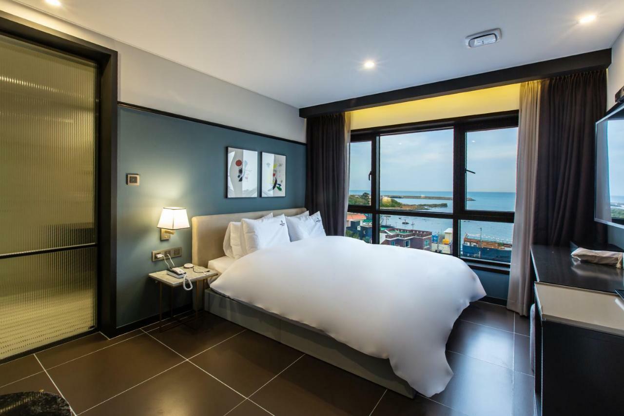 Brown Dot Gijang Yeonhwari Hotel ปูซาน ภายนอก รูปภาพ
