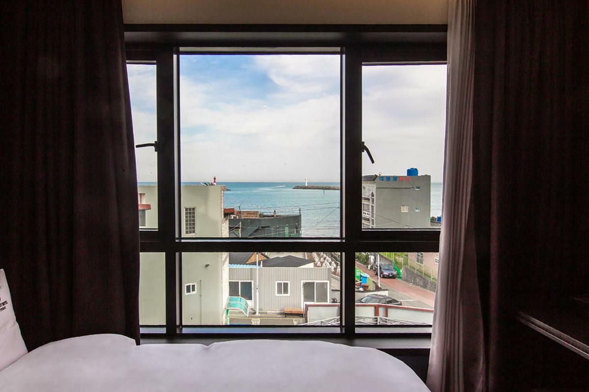 Brown Dot Gijang Yeonhwari Hotel ปูซาน ภายนอก รูปภาพ